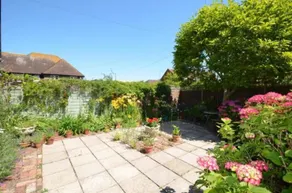 Two bedroom cottage in the heart of Rye with private parking. - Image 2