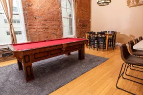 Luxurious Downtown Condo by Georgia St - Image 3