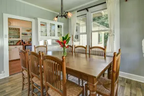 Spacious Historic Estate ~ 5 Min Walk to Hilo & Bay Front - Image 5