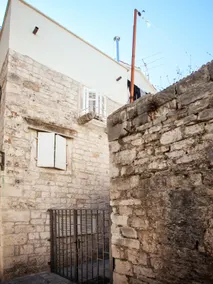 Hidden gem in the ❤ of Trogir with Balcony - Image 3