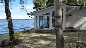Unique location. Beach, jacuzzi and close to city. - Image 5