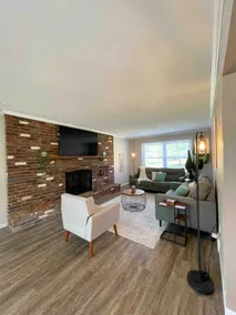 The DonnaLee House - Image 3