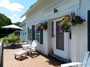 The Lodge at Blackberry Hill - Image 2