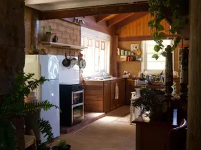 Myrtle Cottage - A quaint mudbrick home - Image 3