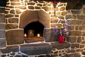 Beautiful Converted Bread Oven - Image 4