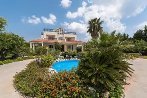 Royal Classico Villa - Image 4