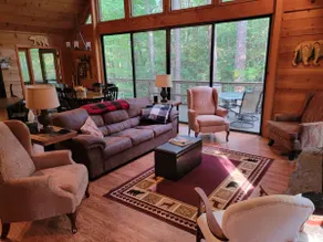 Trail's End Mountain Cabin in Sautee - Lots of Room & Privacy! - Image 3