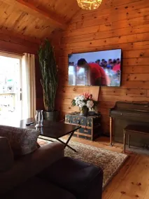 3 Bedroom Home in Minot Beach - Image 4