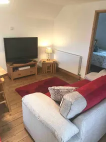 One bedroom barn conversion with modern facilities - Image 5