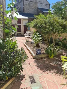 Typical fisherman's house – Beach Street. - Image 3