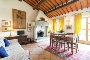 Luxurious, cozy apartment with pool near Cortona in Tuscany versatile - Image 3