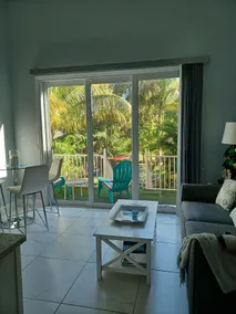 Sandy Cove Cottage/Sandy Cove Villa near the beach - Image 2
