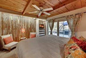 King Beds Near Wining, Dining & Yr-Round Adventure - Image 3