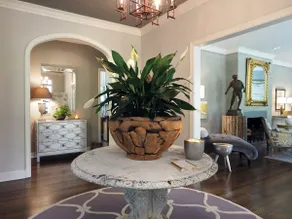 The Magnolia House on Overton Park Luxury Rental - Image 2