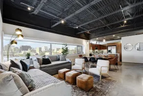 Bright + Stylish Downtown Loft | East 6th Street - Image 3