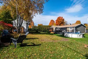 Beautiful house, private land, spa and pool table! - Image 2