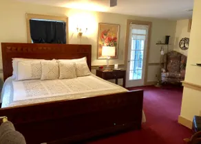 Hann Homestead Entire Home - Image 3