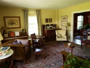 Guest Suite in historic 1804 tavern, w/ Breakfast. - Image 3