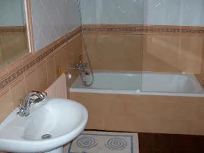 Traditional house in O Incio - Image 5