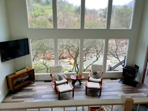 Sierra River Views, Deck, Waterfront, 5 min to SNP - Image 3
