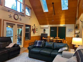 Cedar Cabin on Fairway 7 - Image 2