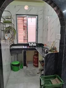 AC Deluxe 2-Bedroom+Kitchen + Living: Near Airport - Image 3