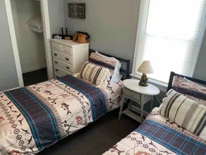 Cozy Bungalow  - Image 3
