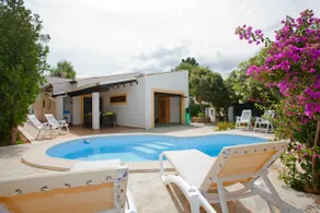 Villa with pool in residential area of Can Picafort just 300 m from the beach - Image 2