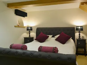Saddleback Penthouse - Image 5