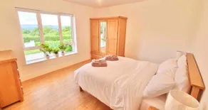 Hollymount House Carndonagh - Image 5