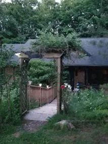 Harold's House - Image 3