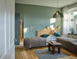 Chic apartment in the castle district - Image 5