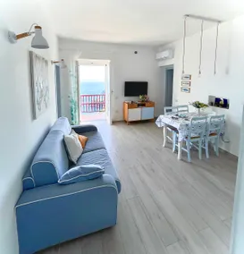 Amalfi1 SuperiorDeluxeSeaView-Wifi-BusStop-AirCon - Image 2