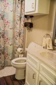 The Doll House- Brazoria - Image 4