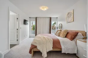 Luxury Spacious Private House near City Centre - Image 4