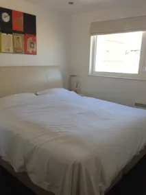 2-bed penthouse, views on the City - Image 4