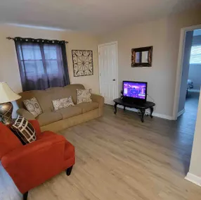 The Linden Airbnb - Image 4