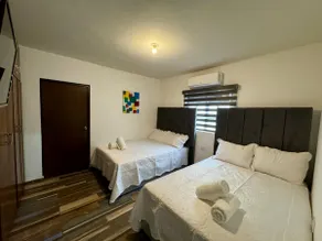 S2 | Centrally-located Apartment | Parking & Wi-Fi - Image 2