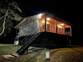 Mud Lake Lodge - Image 2