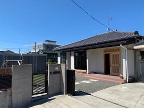 A newly built Japanese house near SOZENSYA station and the highway interchange. The garden is large and you can also enjoy BBQ. - Image 2
