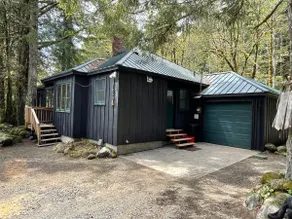 Creekside Retreat - Image 4