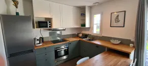 Maison le Havre de la Gachère, 2 chambres, 2 salles d'eau, parking privé et jardin - Image 2