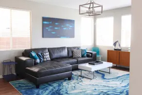Luxury Retreat: Pool & Hot Tub – 5 Min to Strip! - Image 2