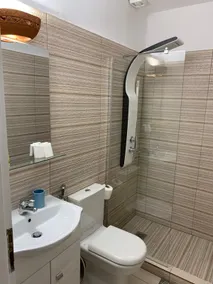 Tradiotional apartment in Apollonia - Image 4