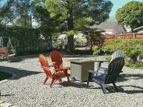 Cute & Cozy - Hot tub, Fire Pit, BBQ & Big Trees - Image 2