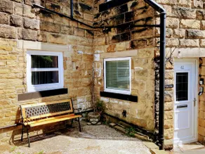 Cosy cottage, Hebden Bridge centre, near Rail Station - Image 3