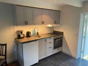 Cozy overnight apartment - Image 5