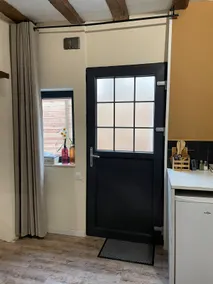 Renovated cottage. Heart of town. - Image 3