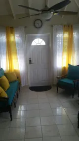 Spacious Colonial - Image 4