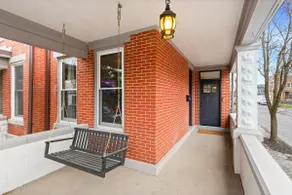 TRENDY 3 Bd in German/Merion Village - Image 3